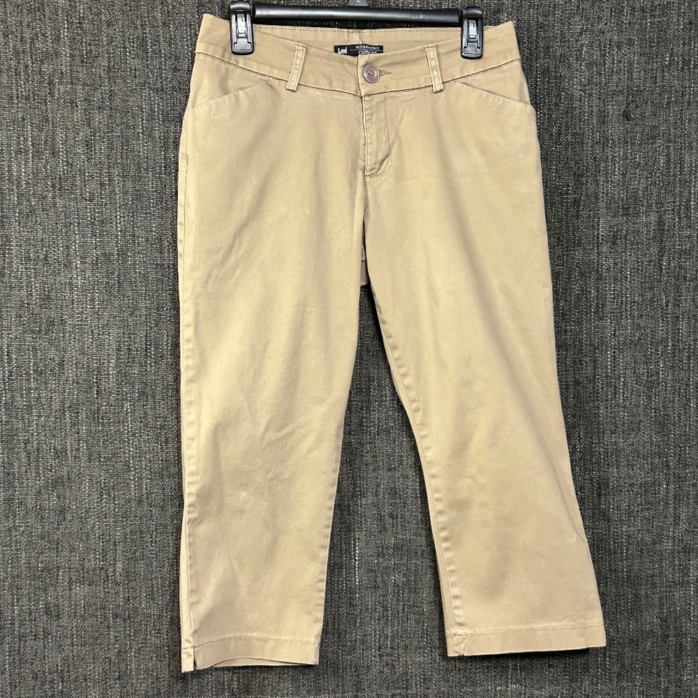 Lee Curvy Fit Capris